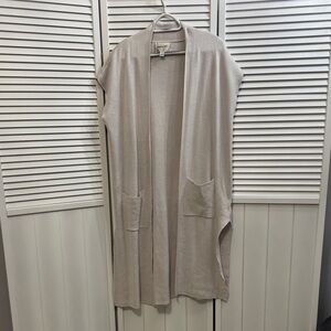 Elegant Cream Women's Cardigan